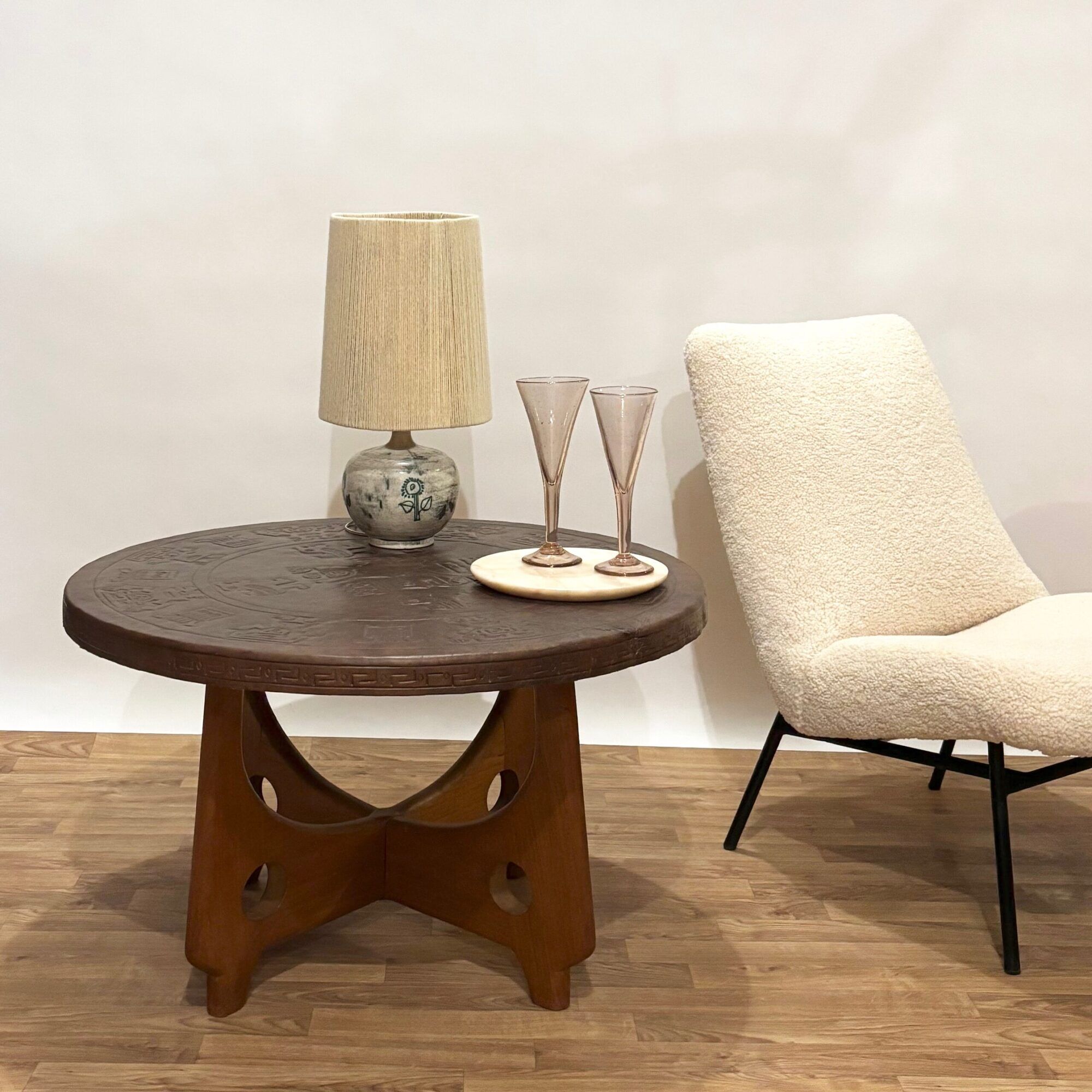 Leather coffee table Angel Pazmino