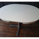 Vintage round table with extensions 1970