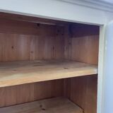 XL display case with white patina