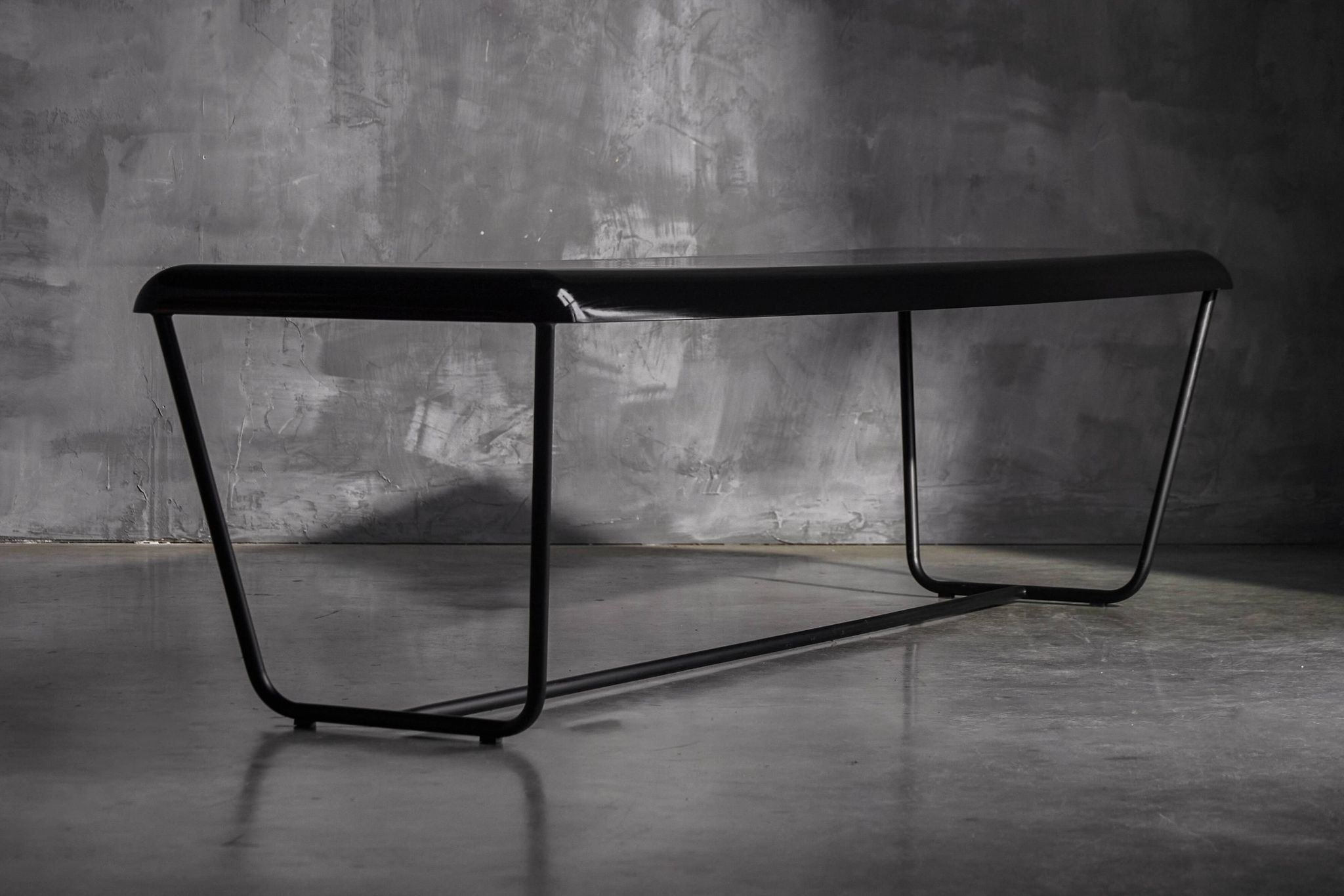 Table console DC204 par Vincenzo De Cotiis, Italie, 2006