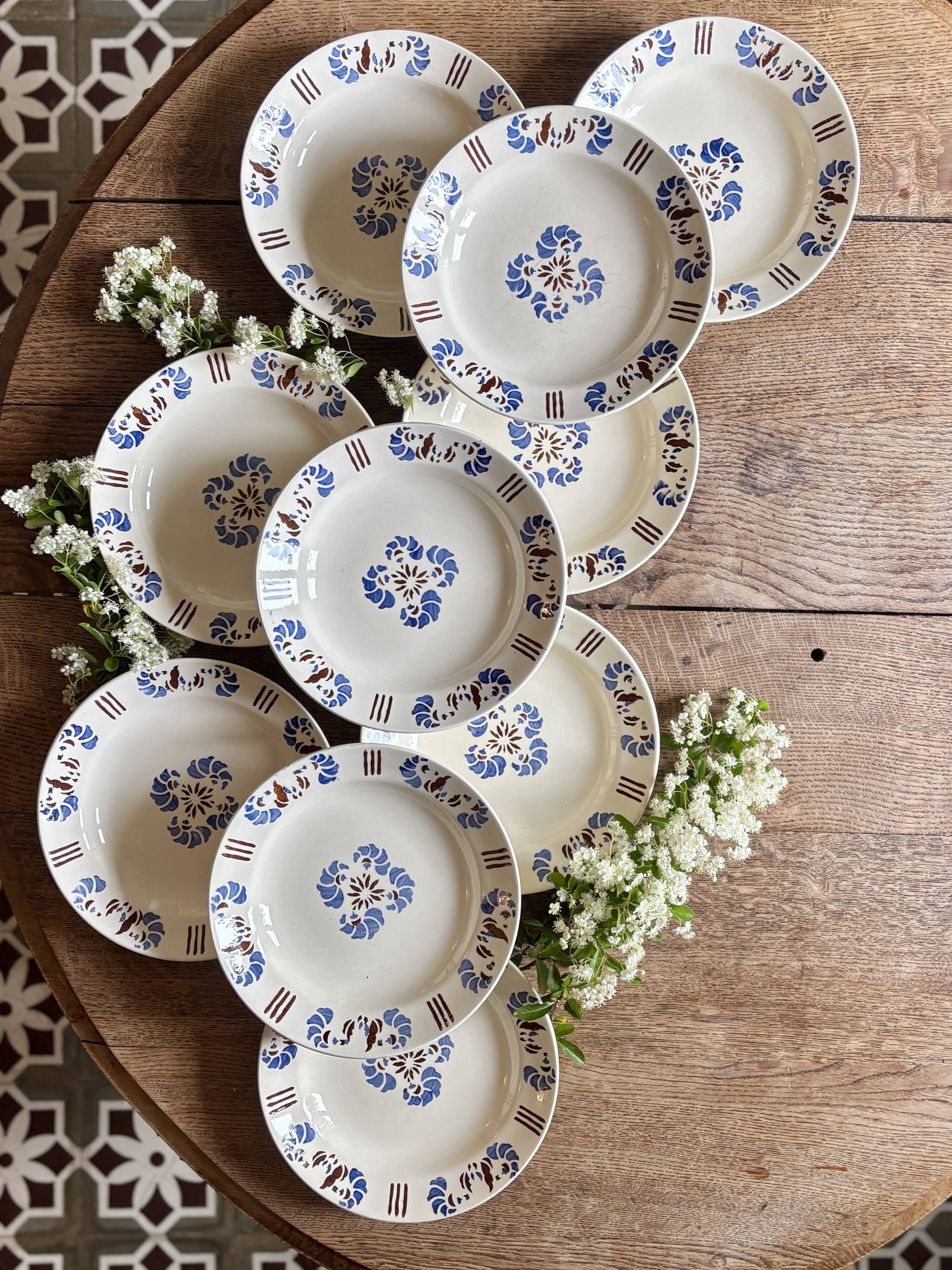 set of 10 vintage deep plates model Laval