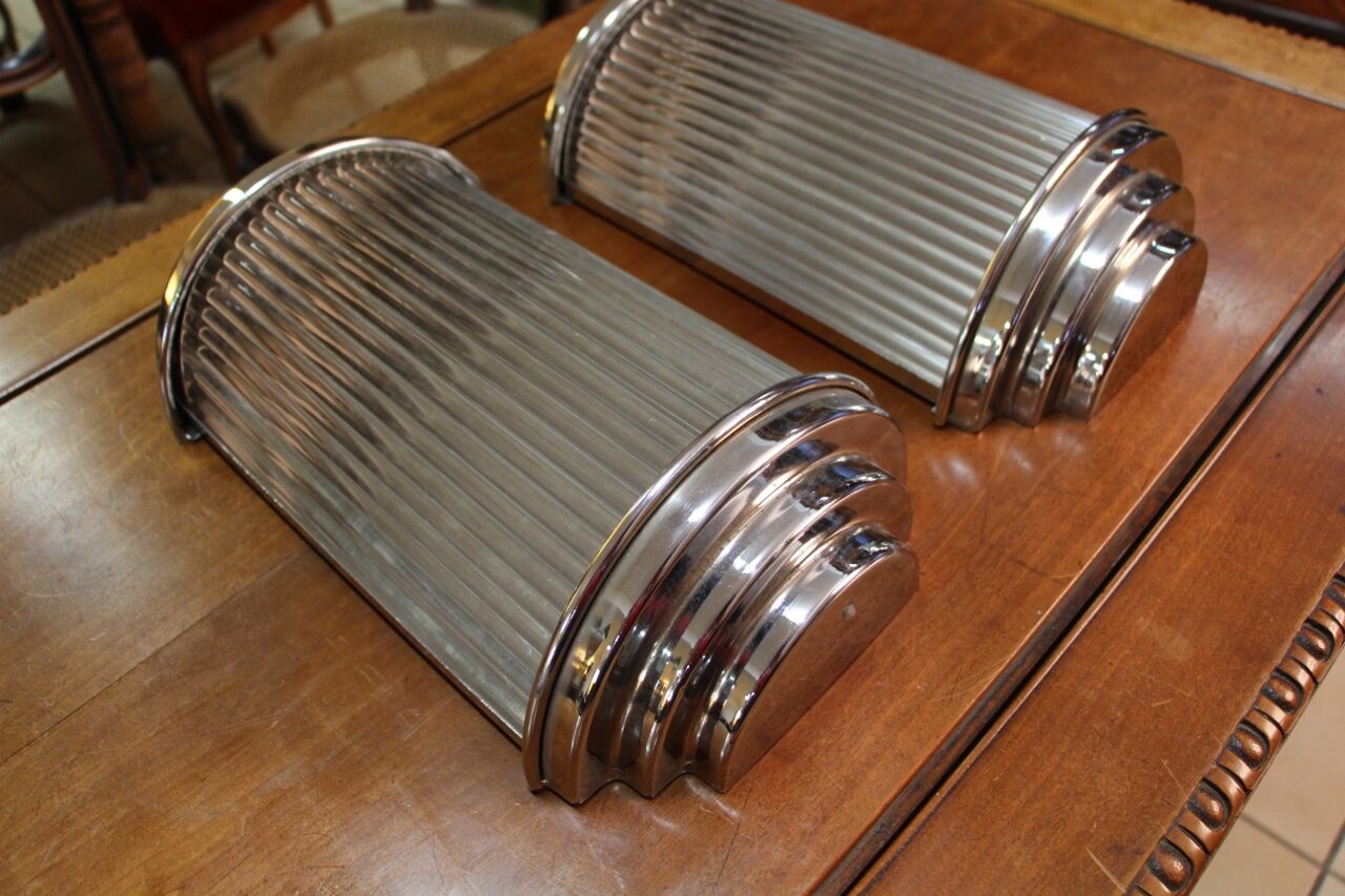 Pair of wall light "Establishment Petitot" 1930