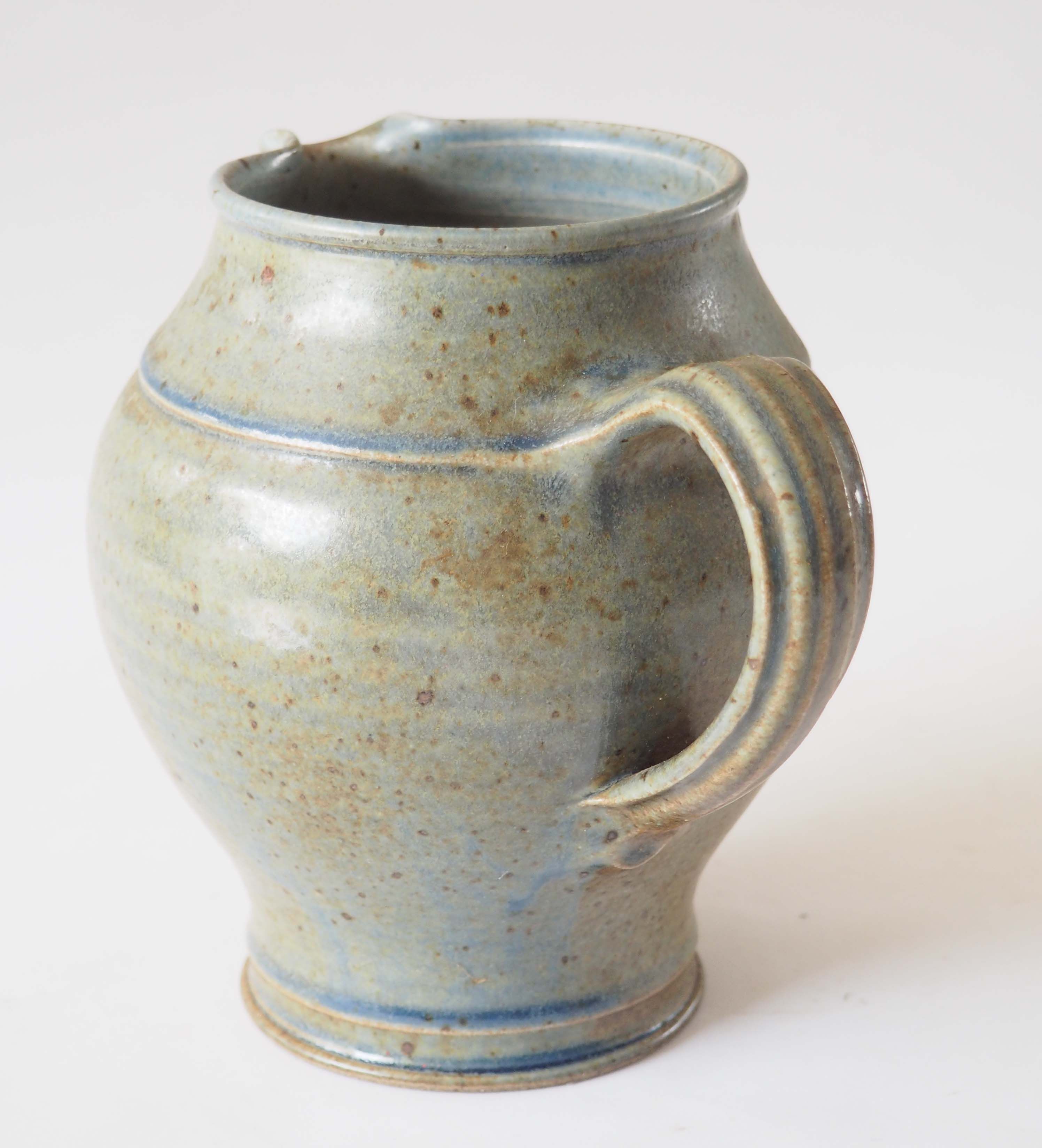 Pitcher enn bluish sandstone