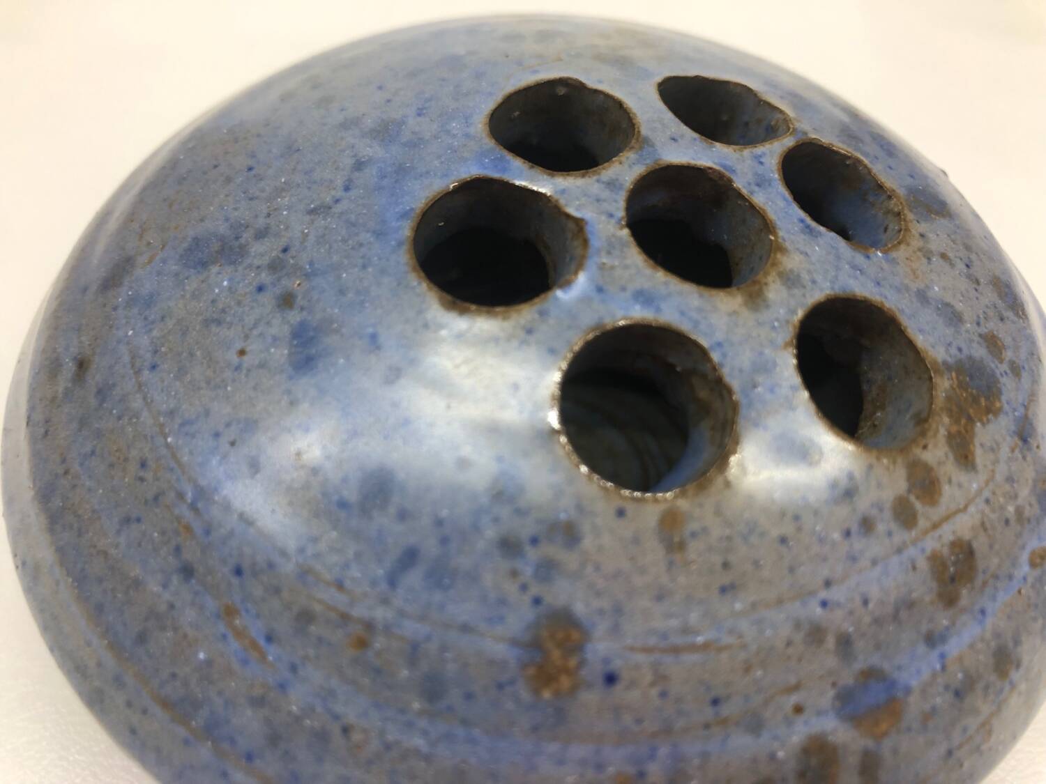 Rhoda Giethoorn ceramic flower vase