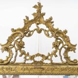 19th century Italian mirror in carved gilded wood