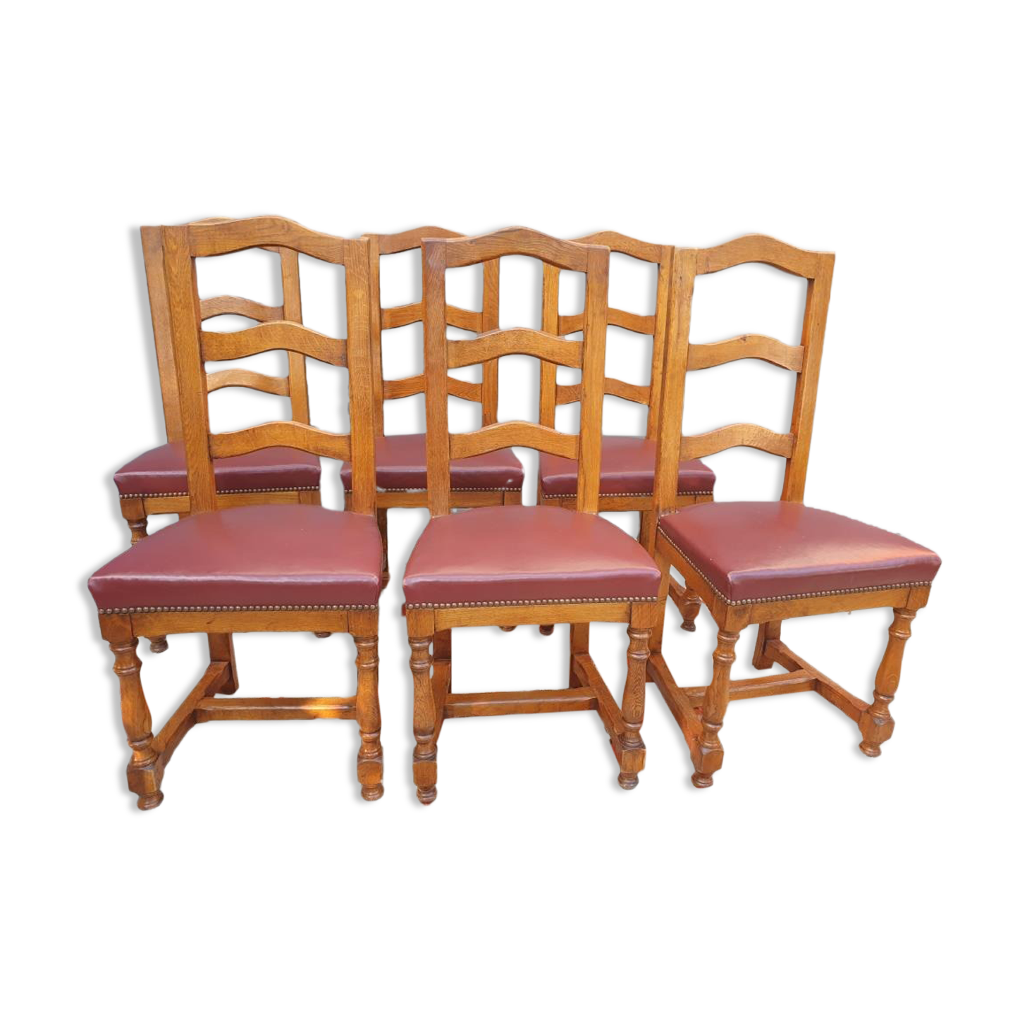 Set 6 chairs style Louis XIII VINTAGE 1980 Oak and Burgundy red leather