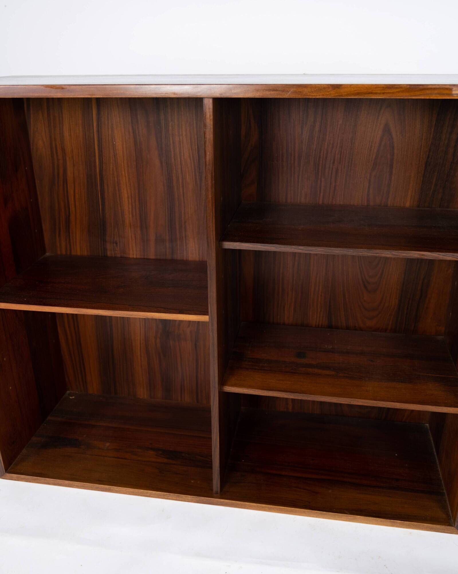 Bookcase in rosewood of danish design from the 1960s.