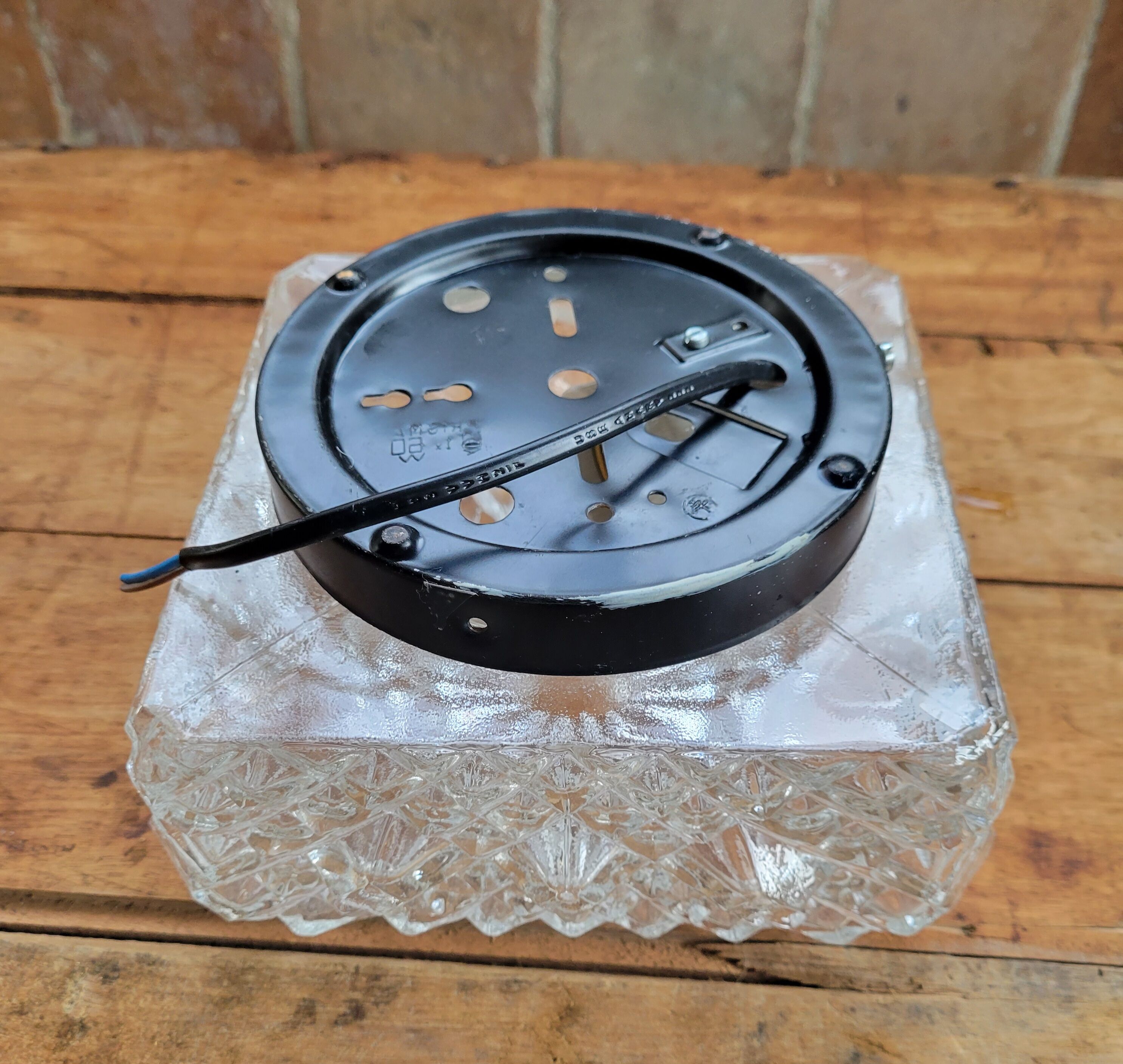Square cast glass ceiling lamp