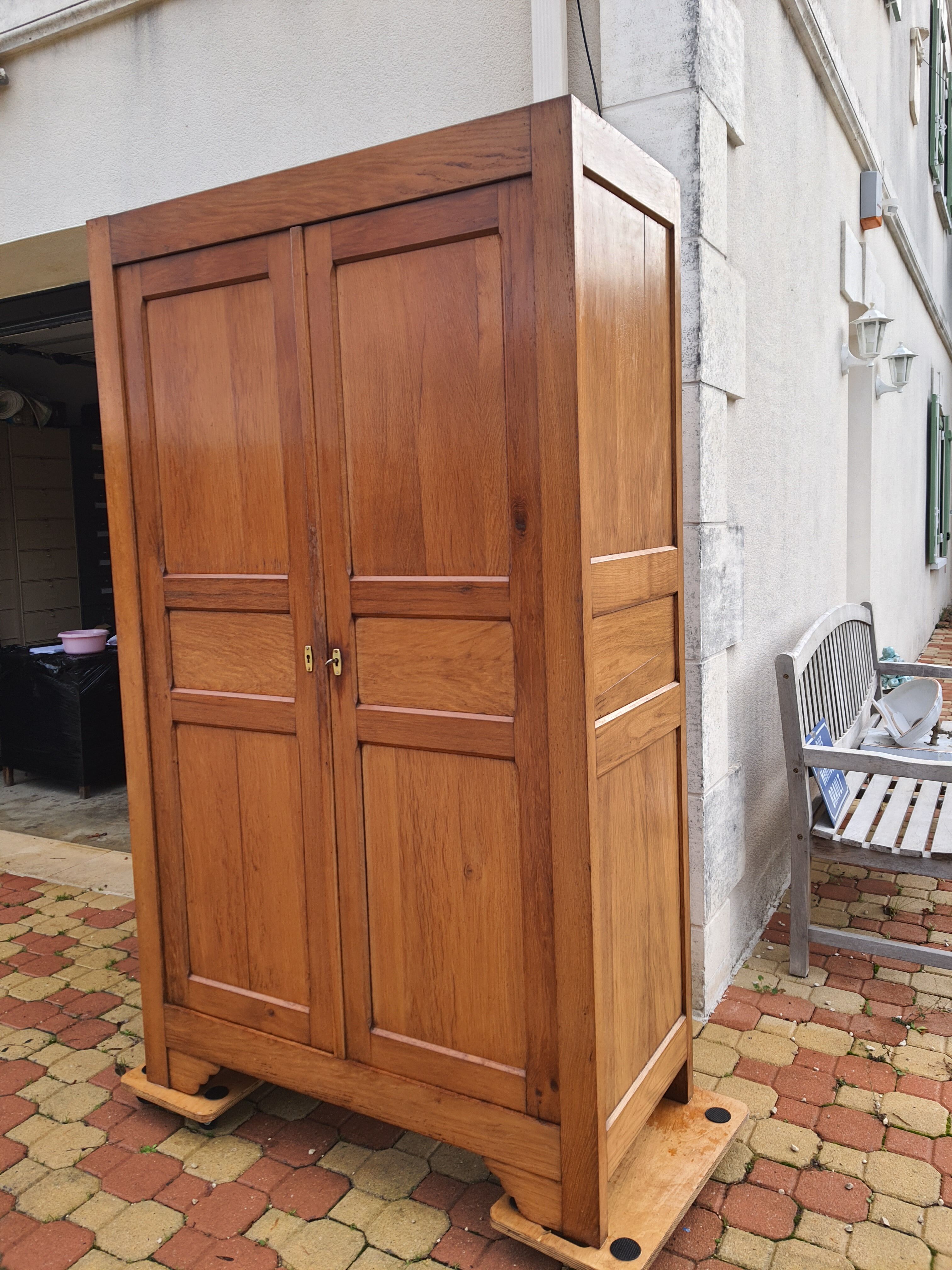 Vintage parisian wardrobe