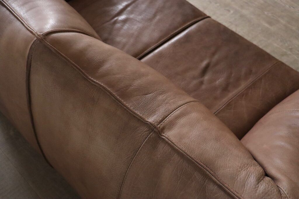 Le Bambole sofa in buffalo leather by Mario Bellini for B&B Italia, 1970s