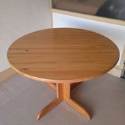 Vintage table pin