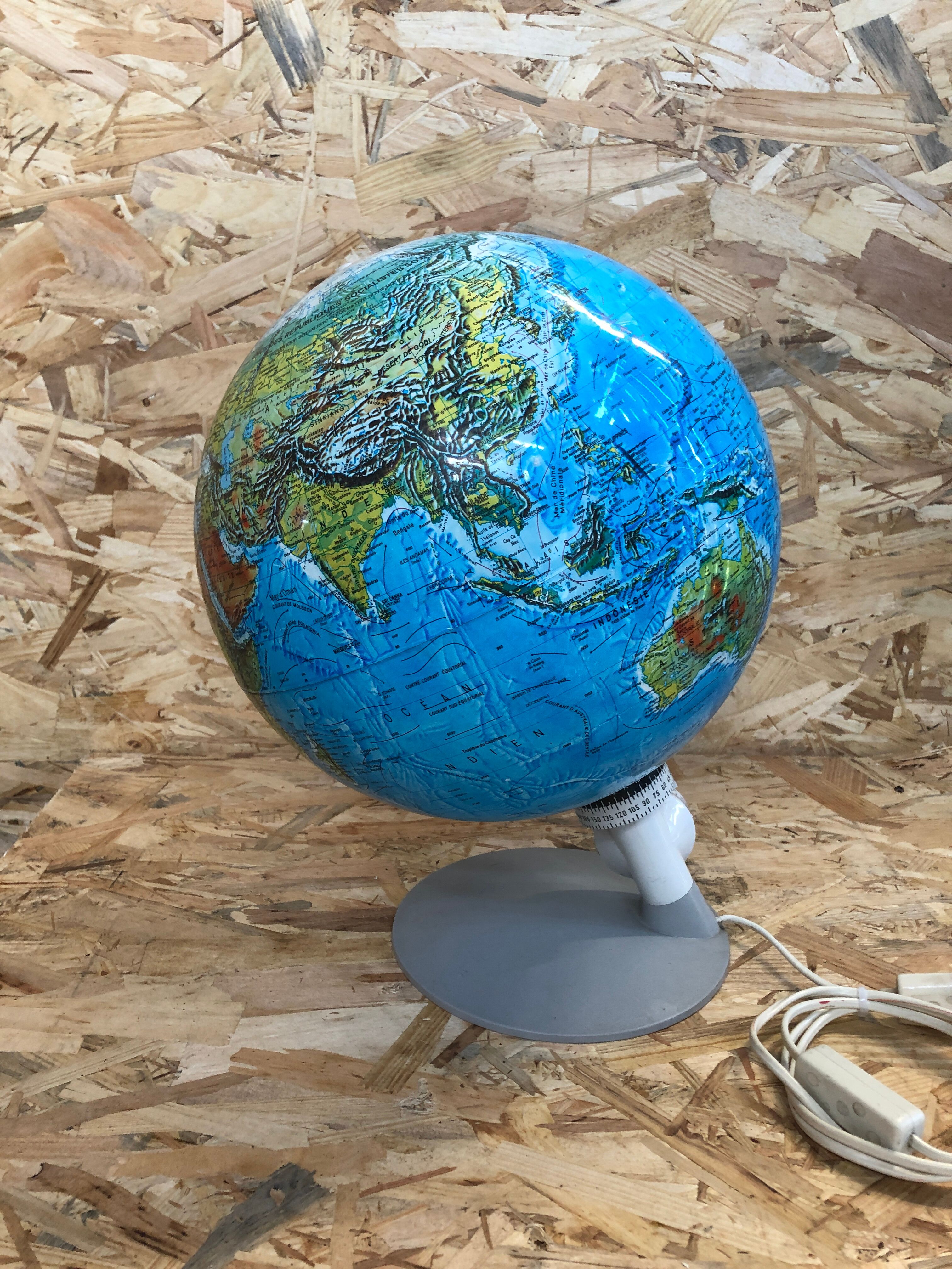 Ancien Globe Terrestre Mappemonde Globe A/S Danemark Type 2000Z Vintage