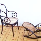 Repose-pied rocking de Thonet 1920