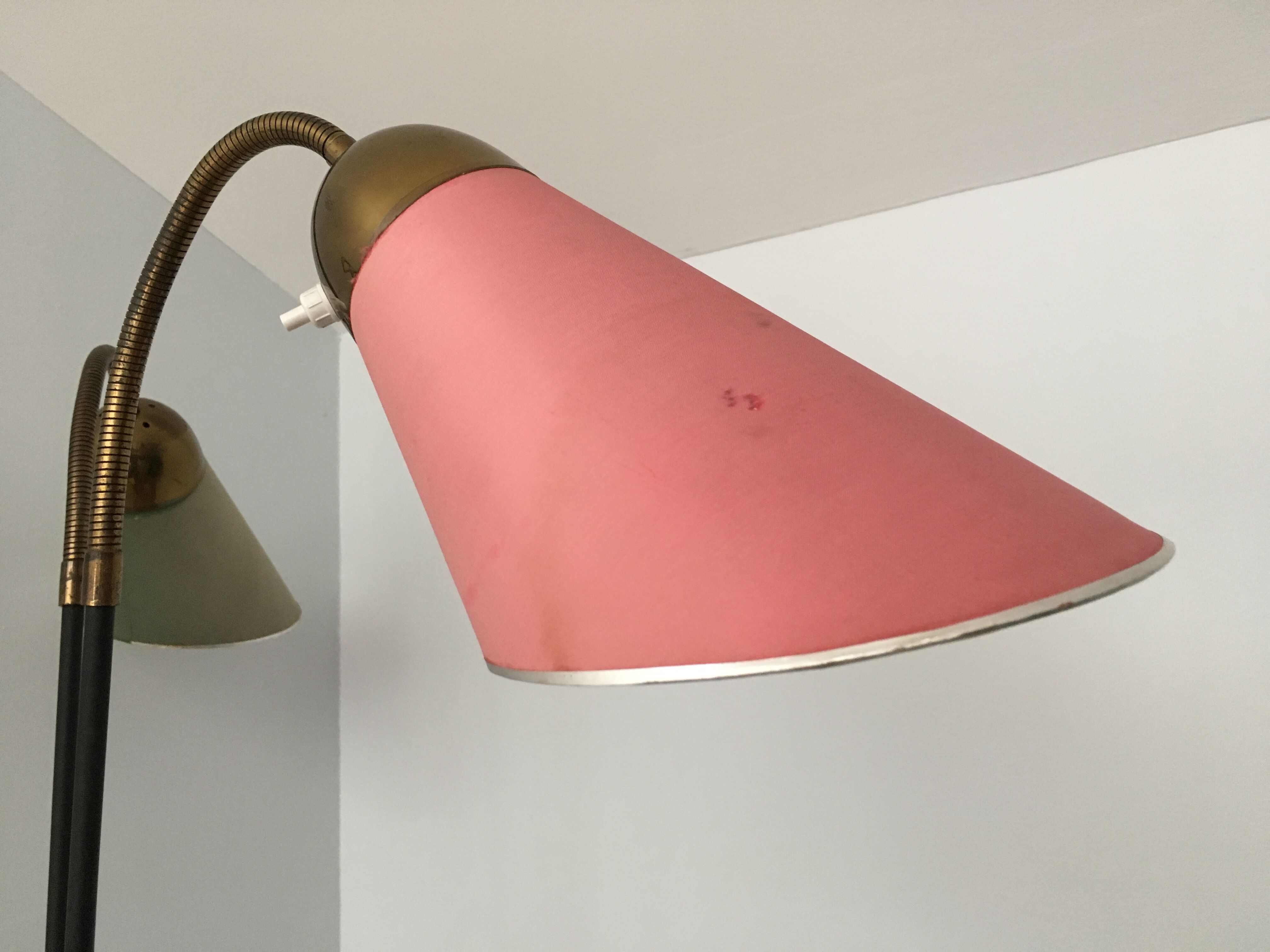 1950s tripod lamppost