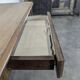 Table à écrire néogothique en noyer à frise d'arcatures