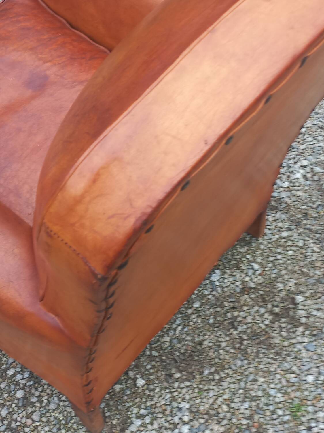 Art deco leather club chair from the 1930s