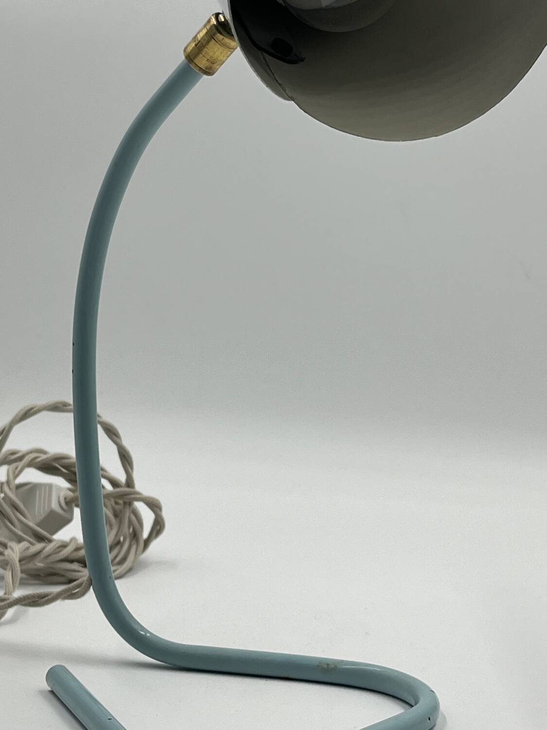 Sky blue casserole lamp