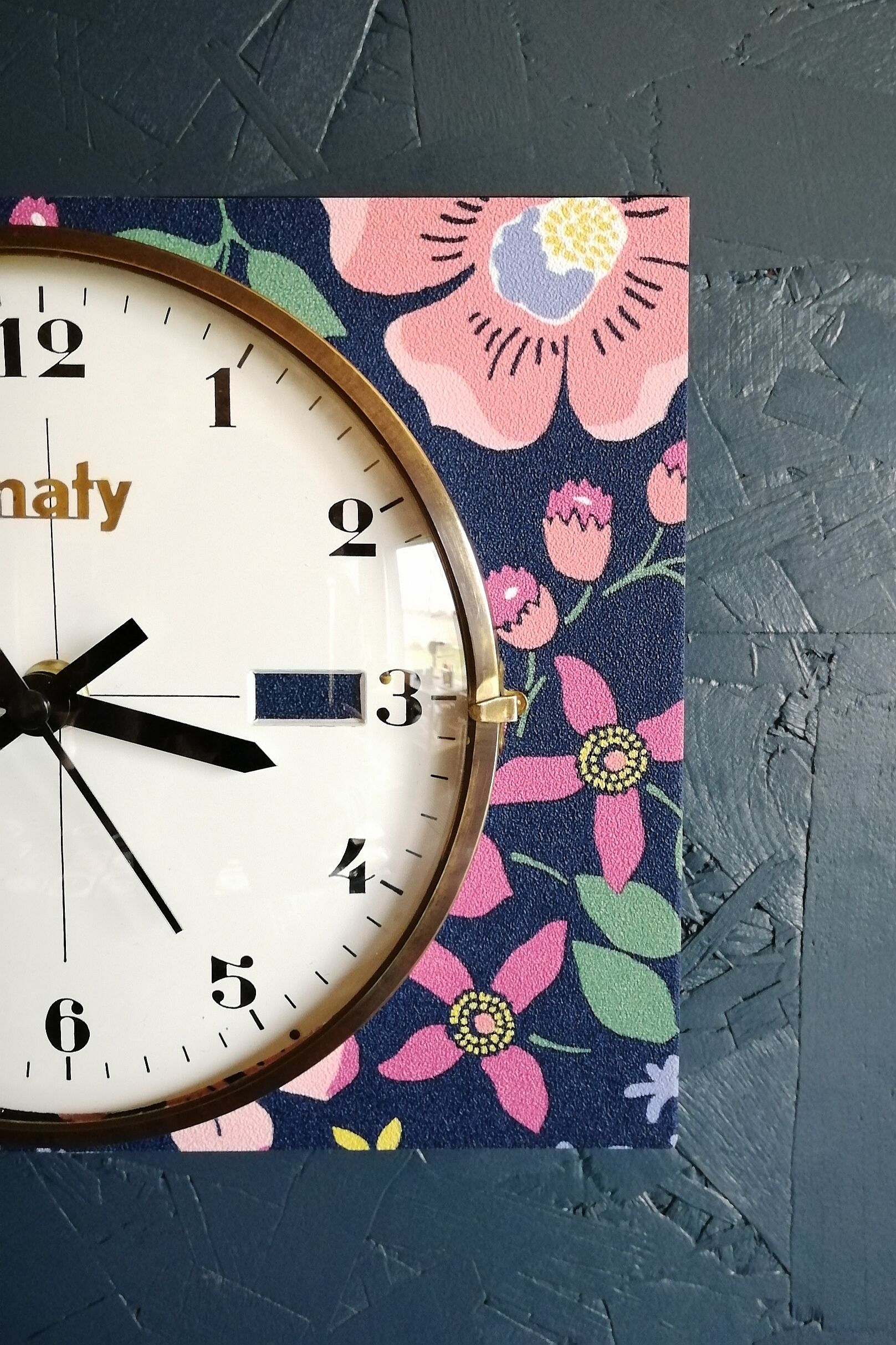 Vintage clock, "Maty Fleurs" wall clock