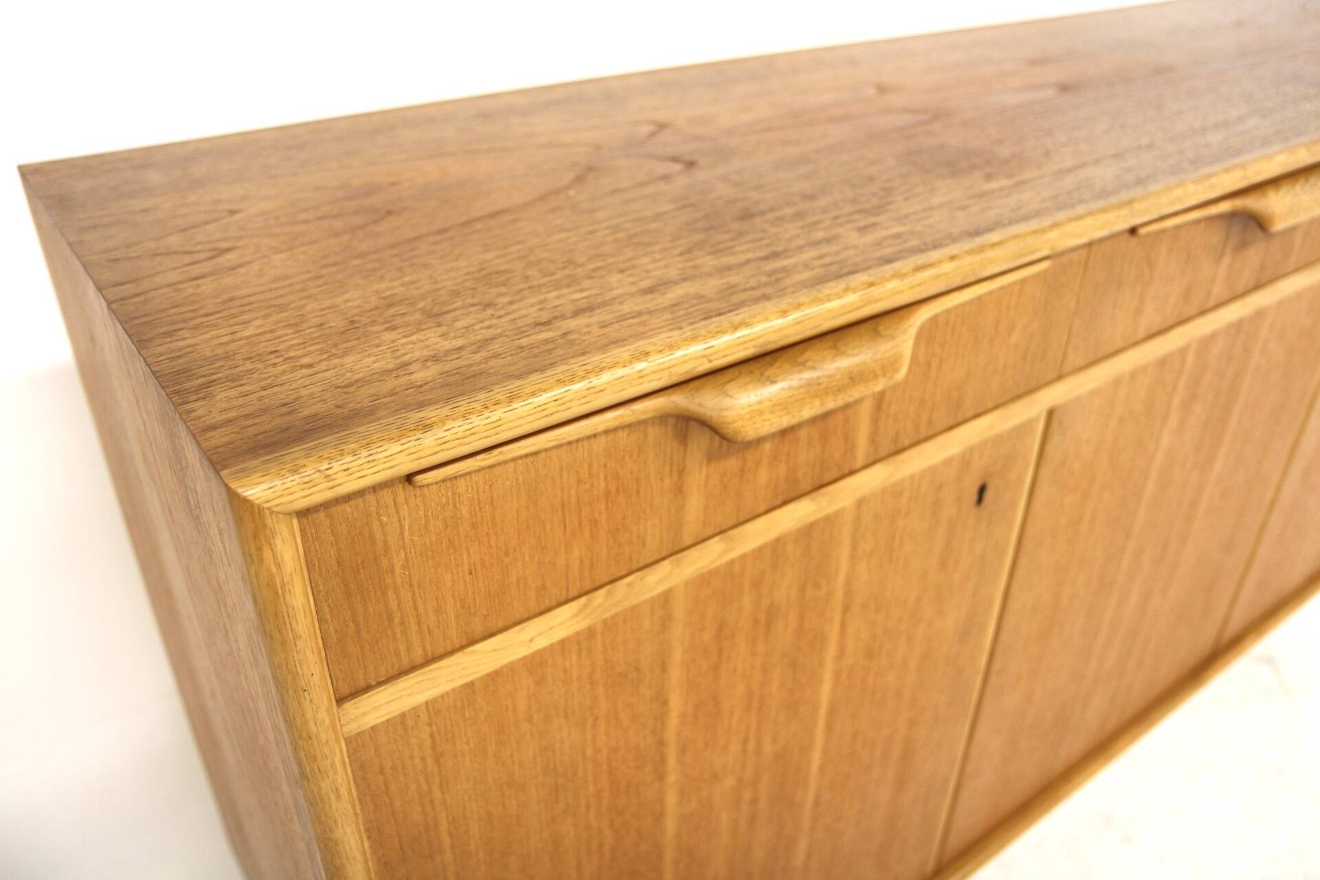 Scandinavian enfilade in teak and oak, Bertil Fridhagen, Bodafors, Sweden, 1960