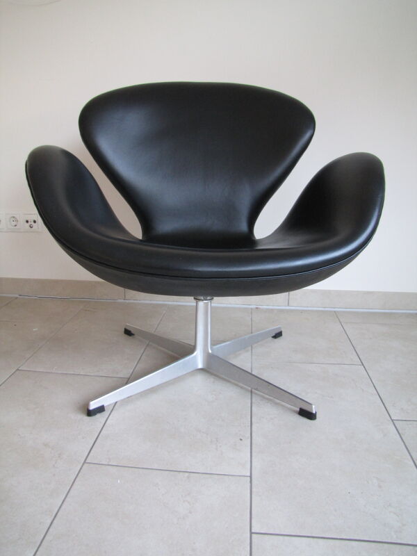 Paire de fauteuils Swan par Arne Jacobsen pour Fritz Hansen