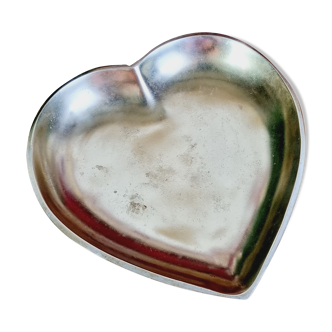 Empty brass heart pocket