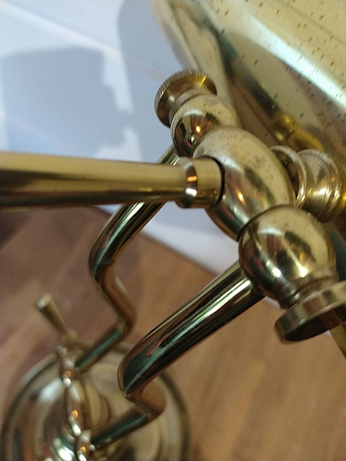 Notary or banker lamp.