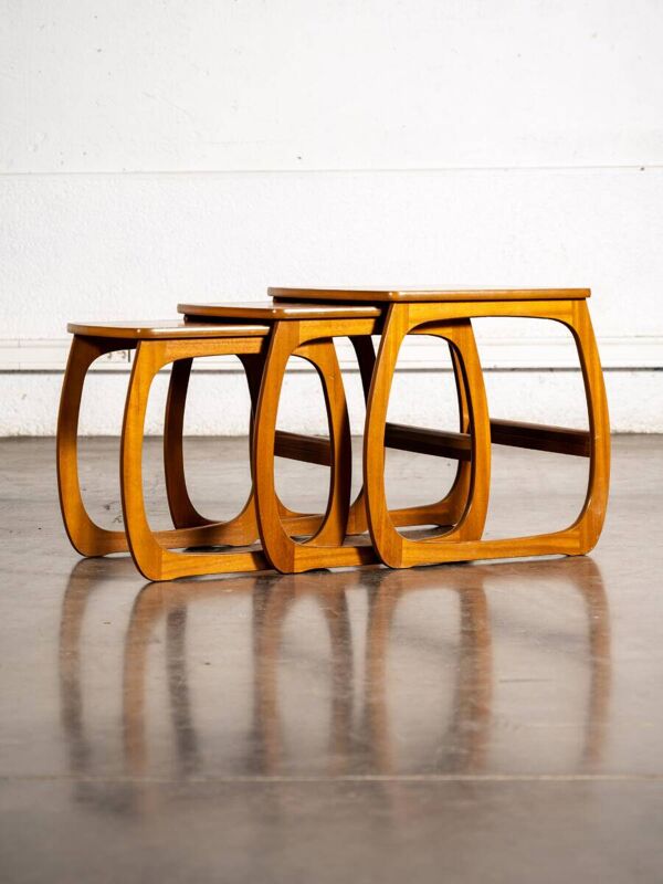 Tables gigognes Nathan