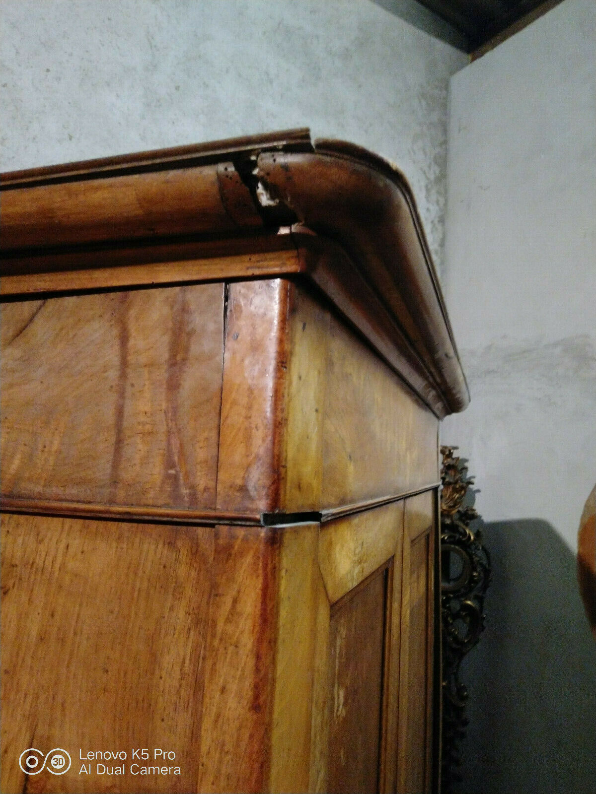 Louis Philippe walnut cabinet 19th-century