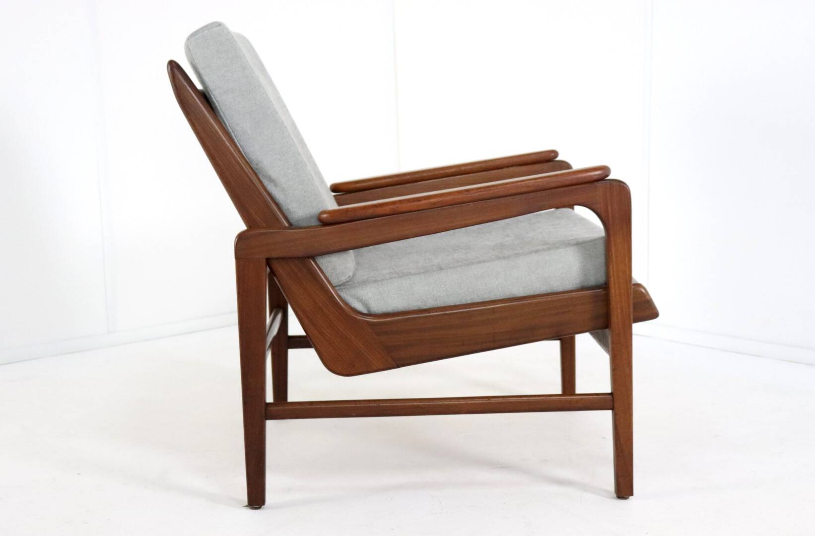 Teak mid century  easy chair  'Buttinge'
