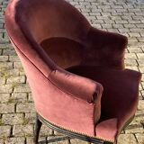 Toad armchair