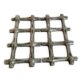 Silver metal table mat imitating bamboo