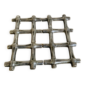 Silver metal table mat imitating bamboo
