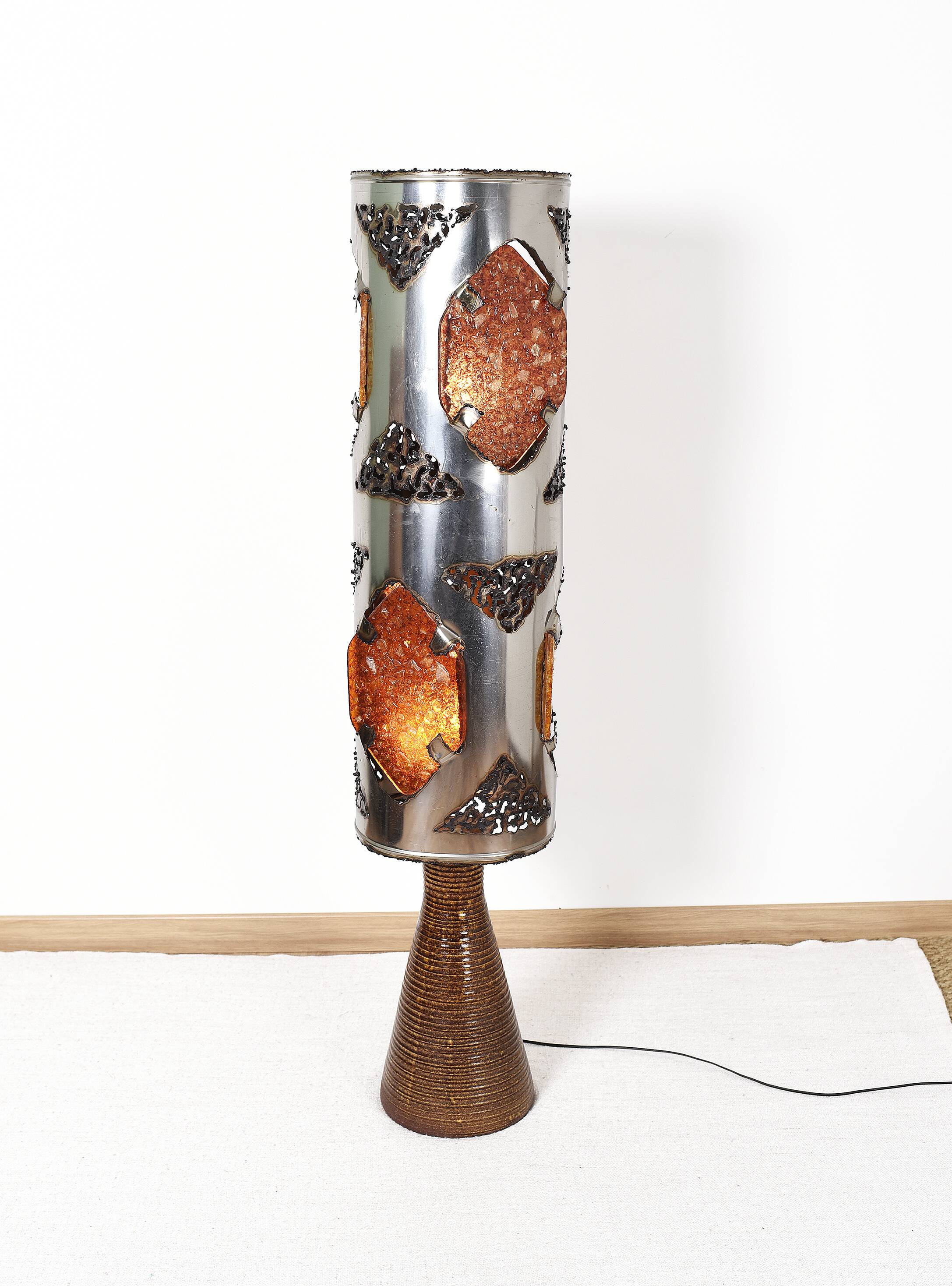 Brutalist ceramic lamp from Accolay