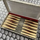 Box of 12 knives from the 50s