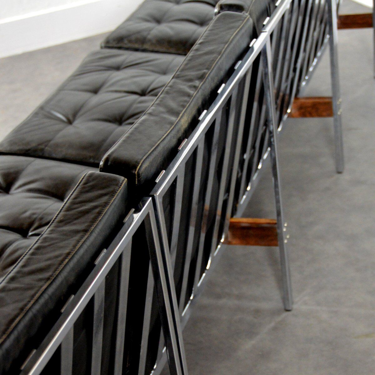 Suite of 4 low chairs or sofa 1950 vintage