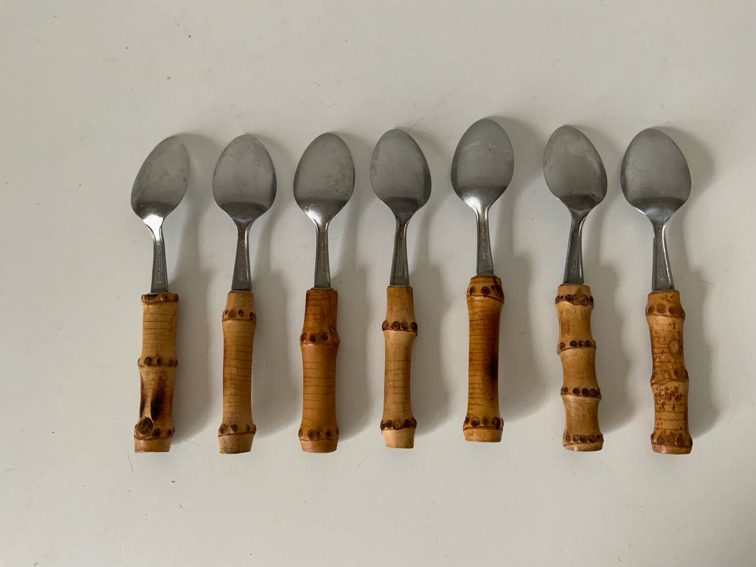 Small bamboo spoons