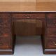 Bureau partenaire double face à deux caissons Gillows Lancaster chêne moucheté
