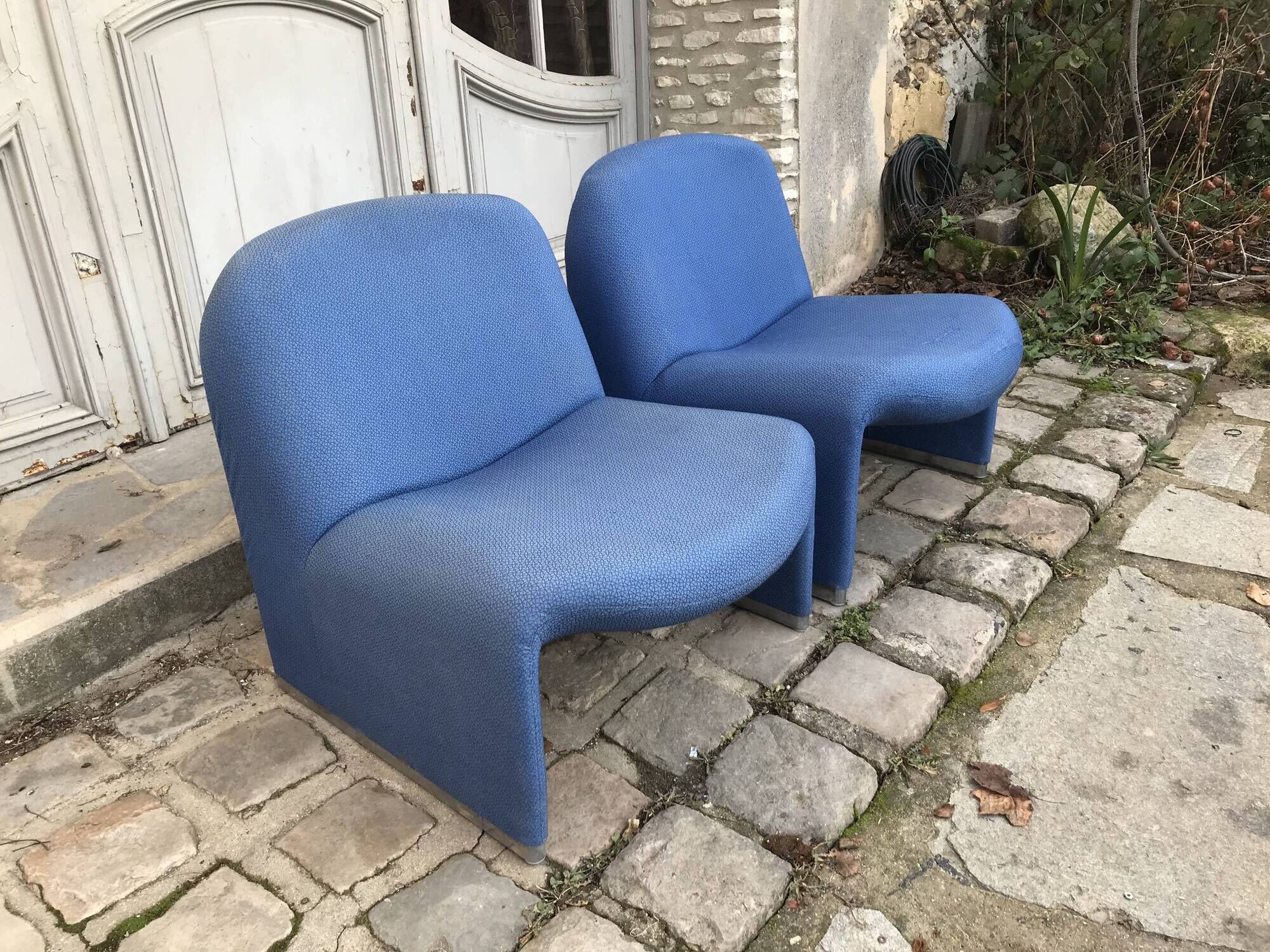 Pair of "Alki" armchairs by Giancarlo Piretti, Castelli edition, distributed by Artifot, circa 1970