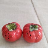 Salt and pepper shaker