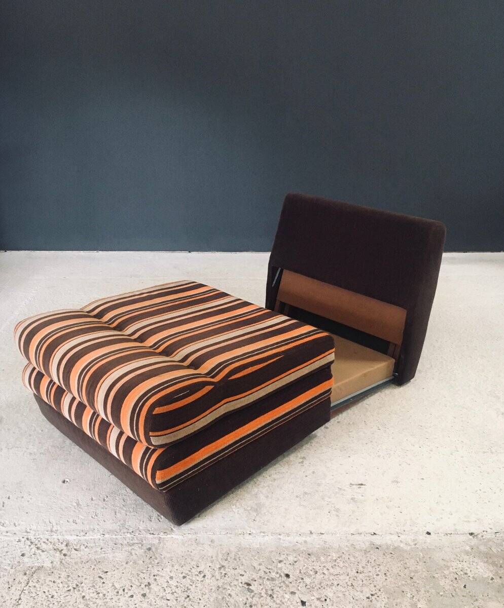 Fold-out extendable lounge chair, 1970s