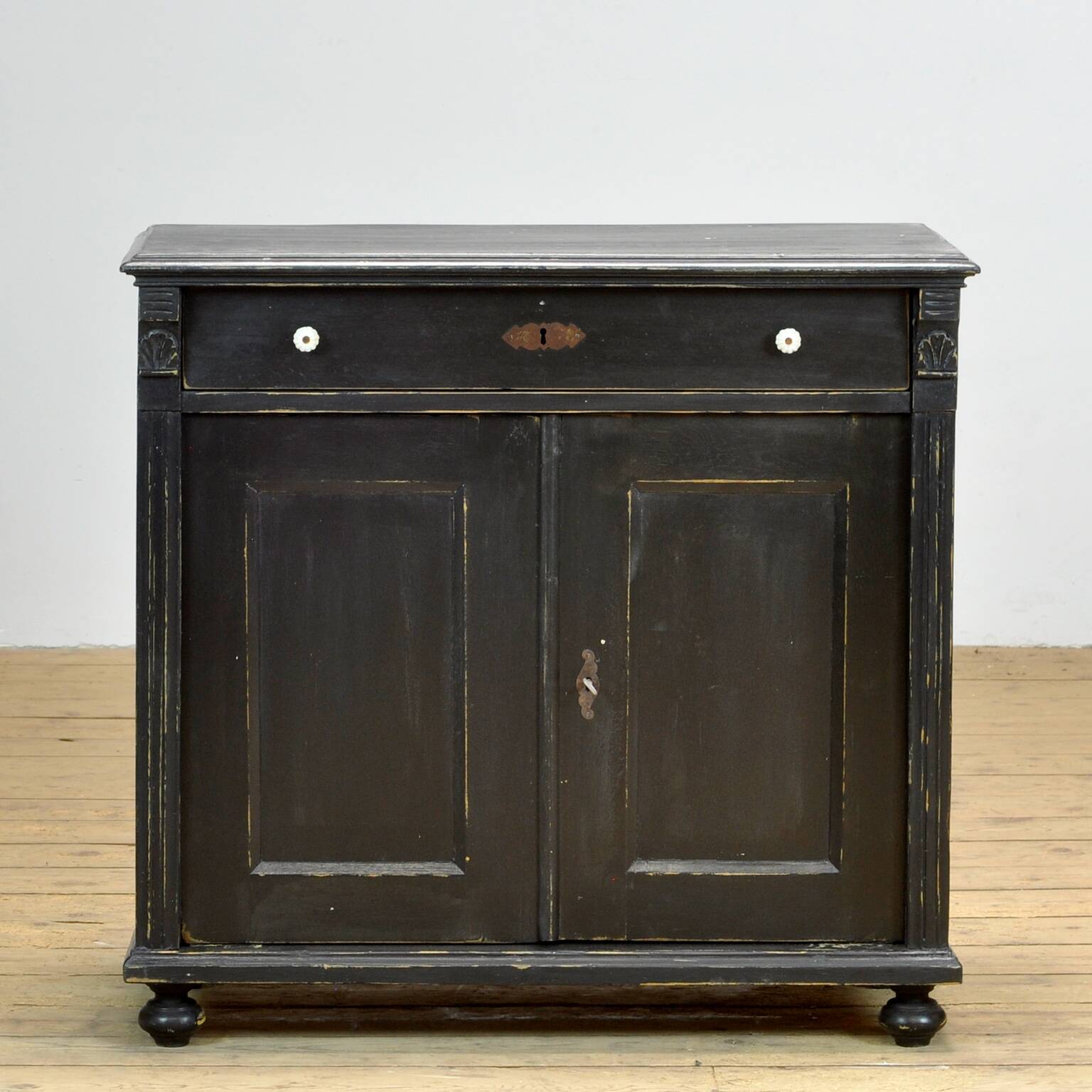Pine Dresser, Circa 1910