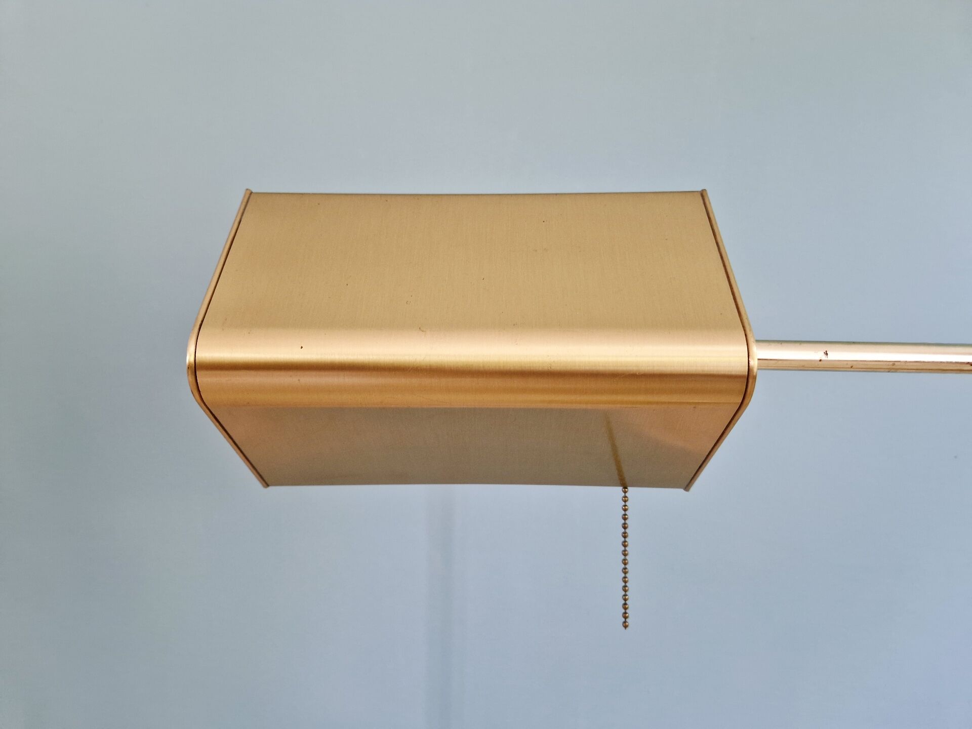 Articulated brass floor lamp, Hollywood Regency style, 1970s-80s.