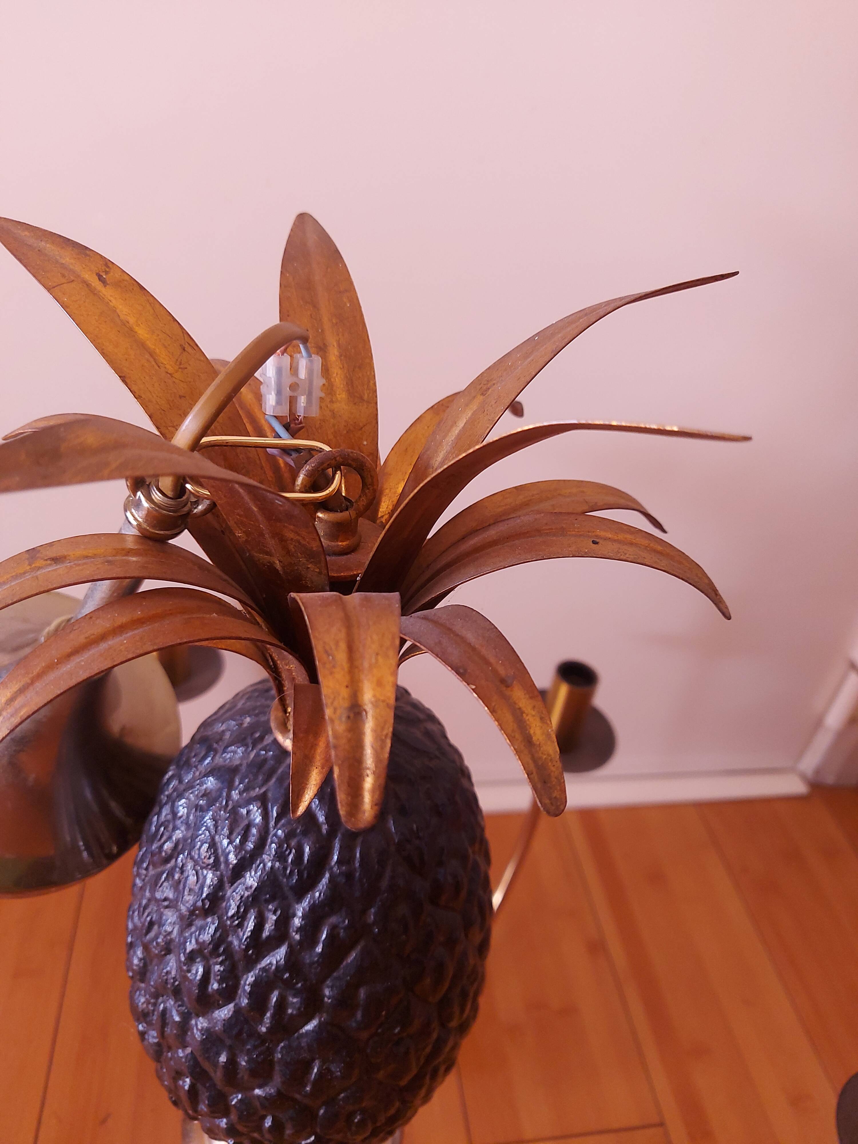 Pineapple chandelier from the 70'S in brass