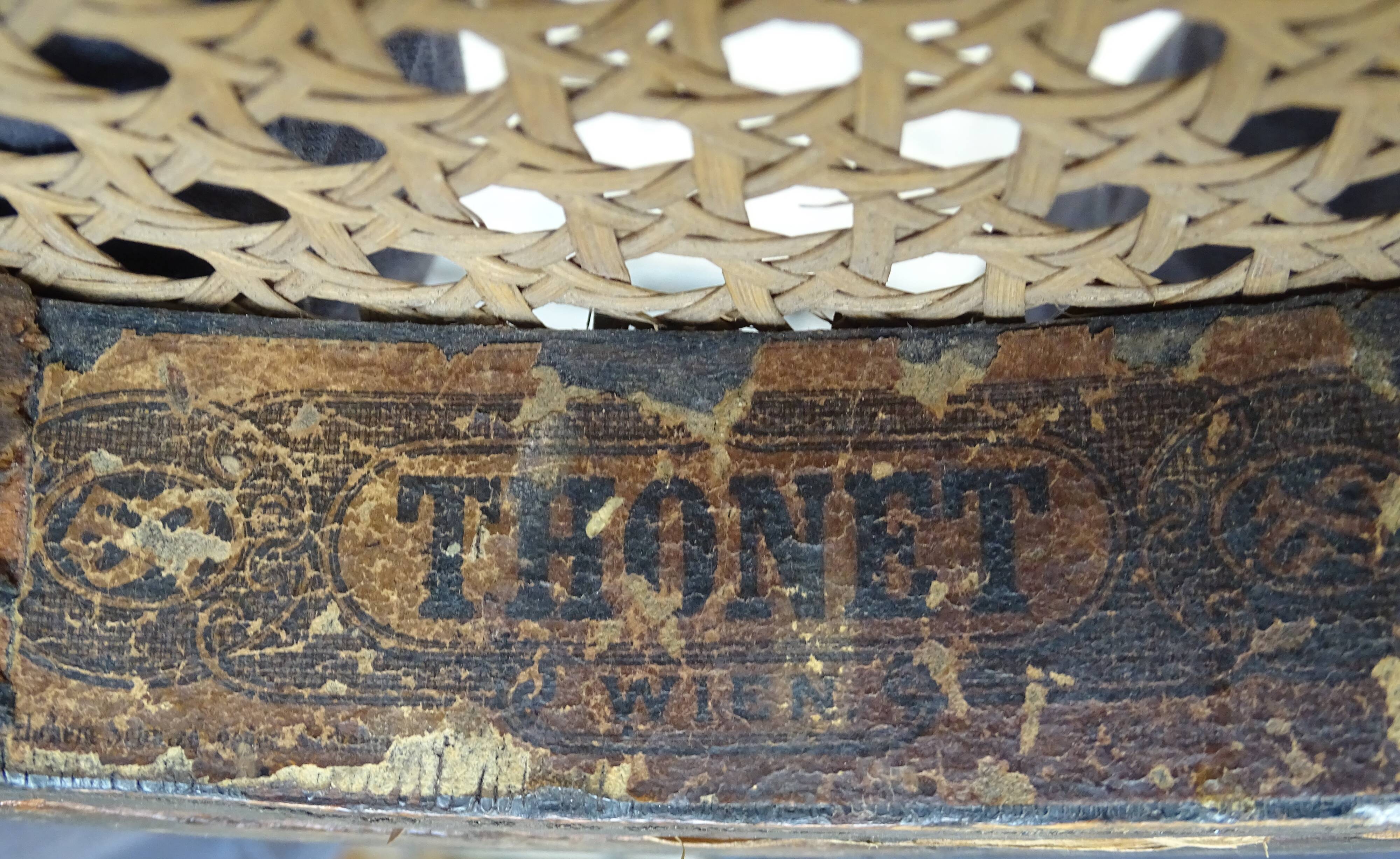 Cane 1900 piano Thonet stool