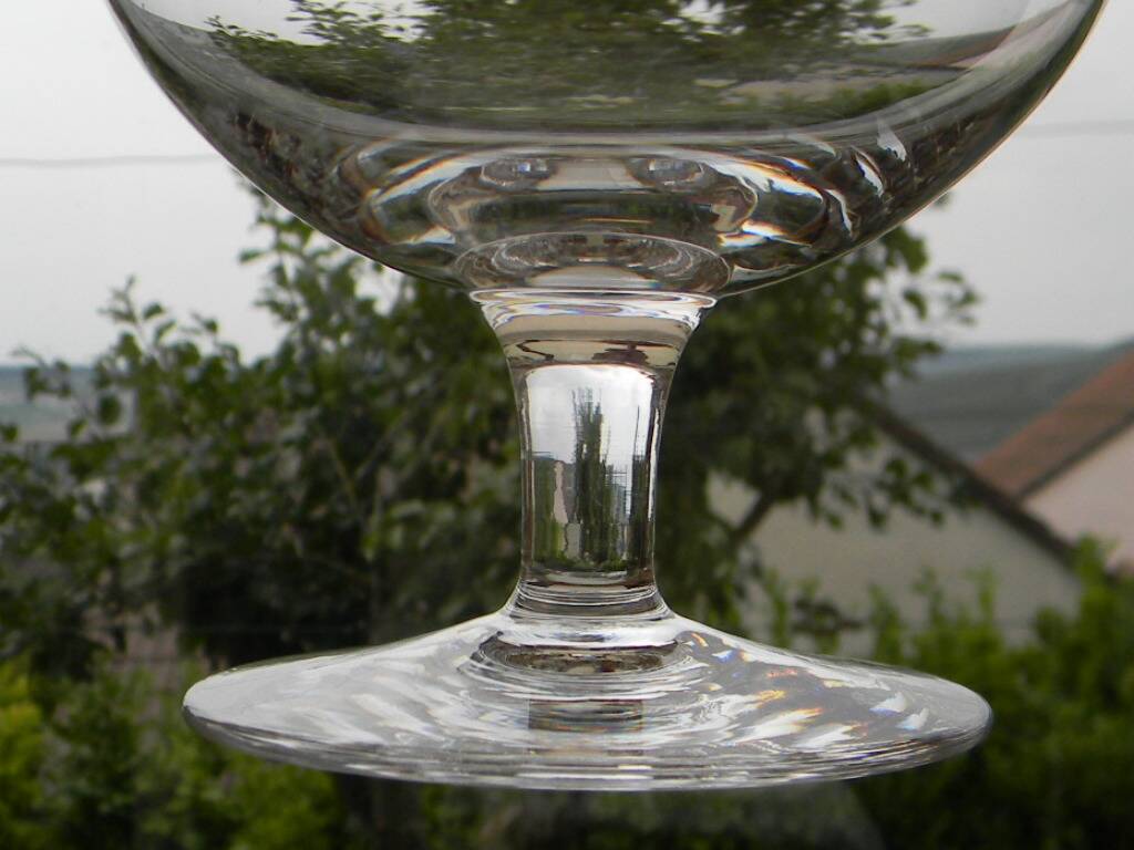 Set of 4 SEVRES crystal cognac glasses.