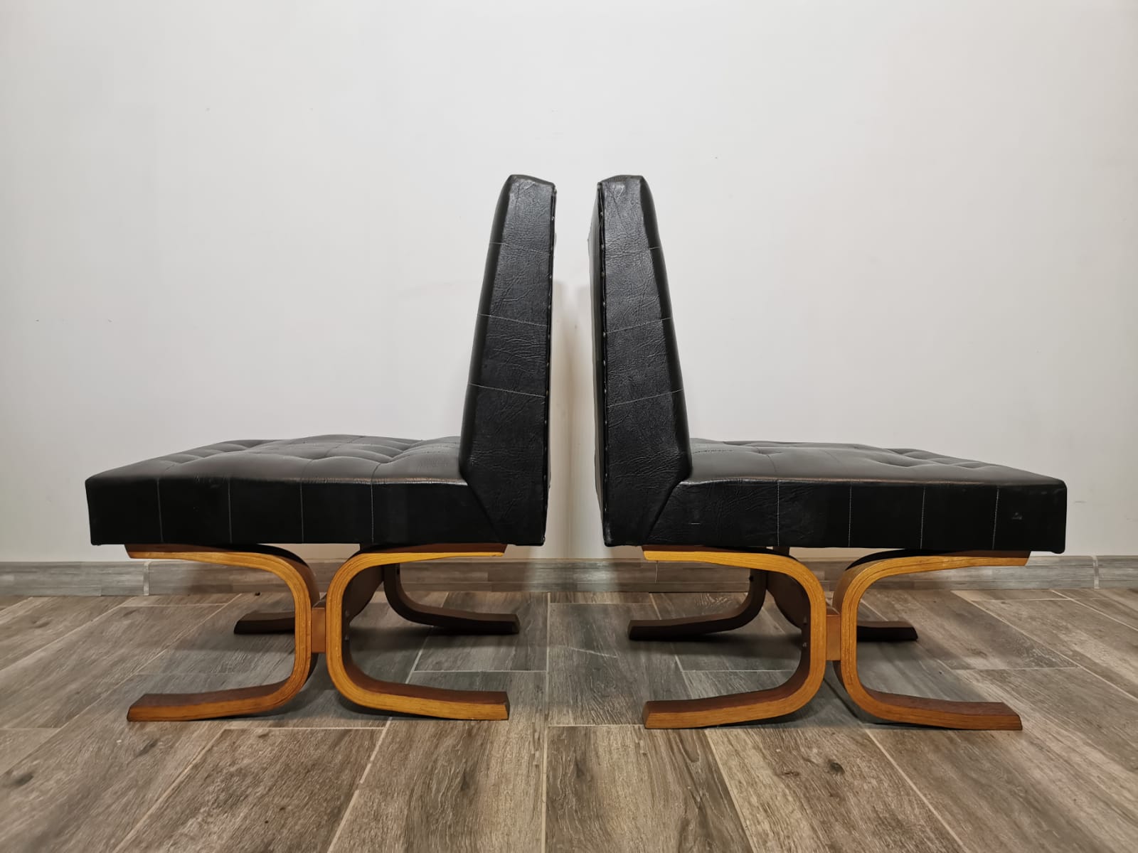 Czechoslovakian Armchairs by Ludvik Volak for Holes Tree, Set of 2