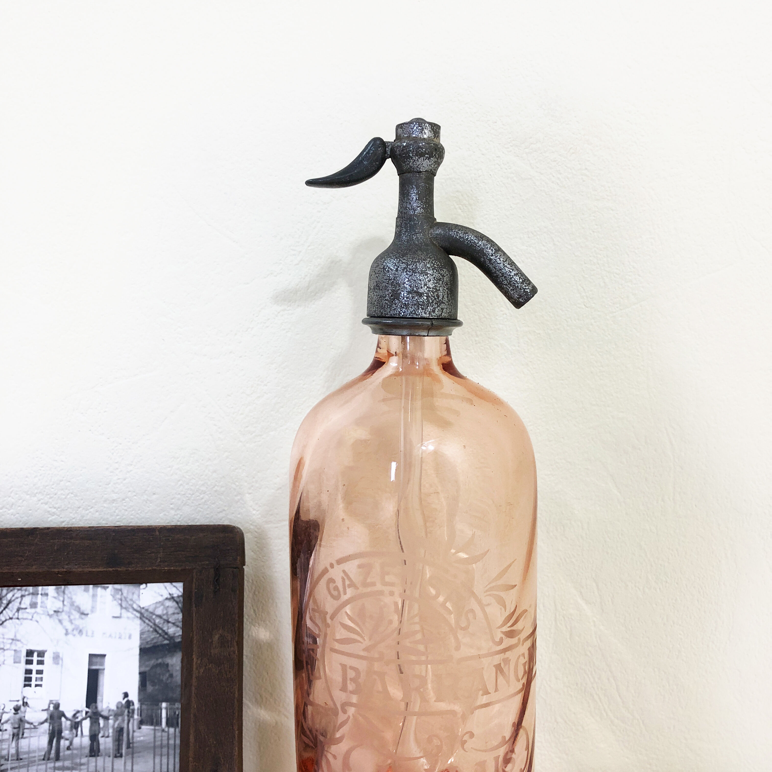 Old twisted pink glass siphon