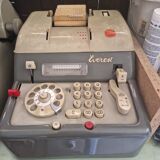 Printer electric calculating machine - everest