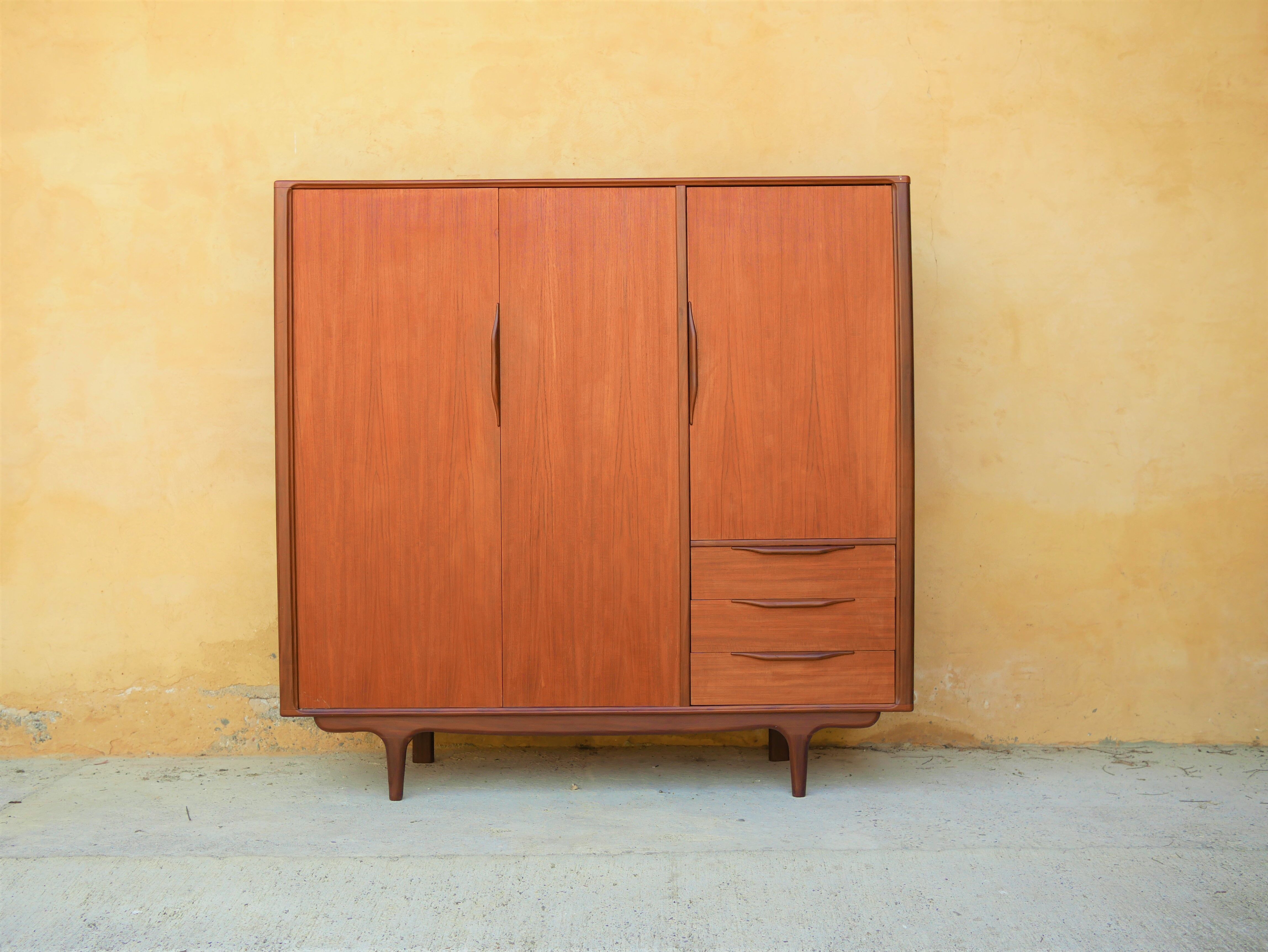 Scandinavian teak wardrobe by Roche-Bobois editions