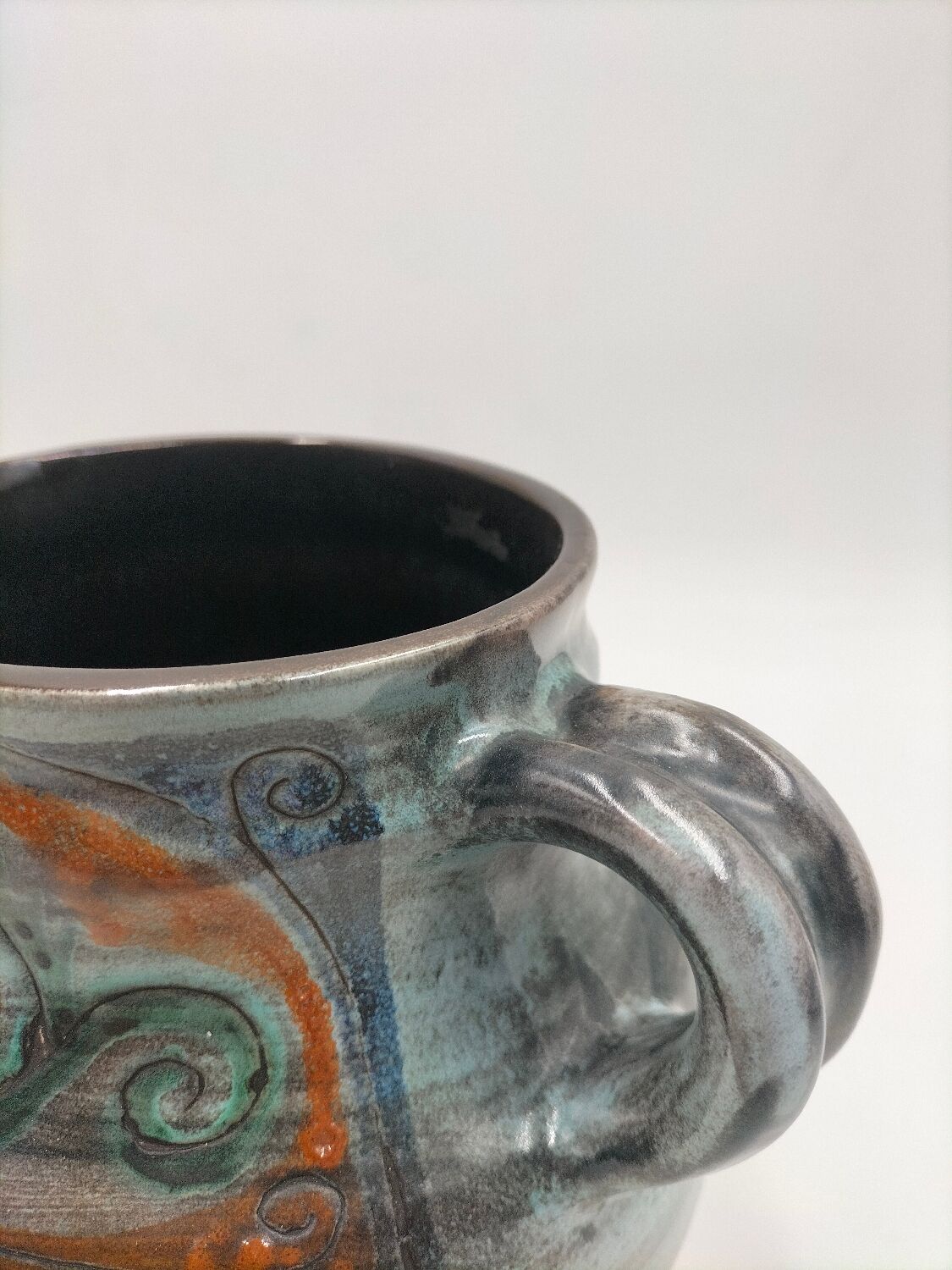 Jug "Jean de Lespinasse"